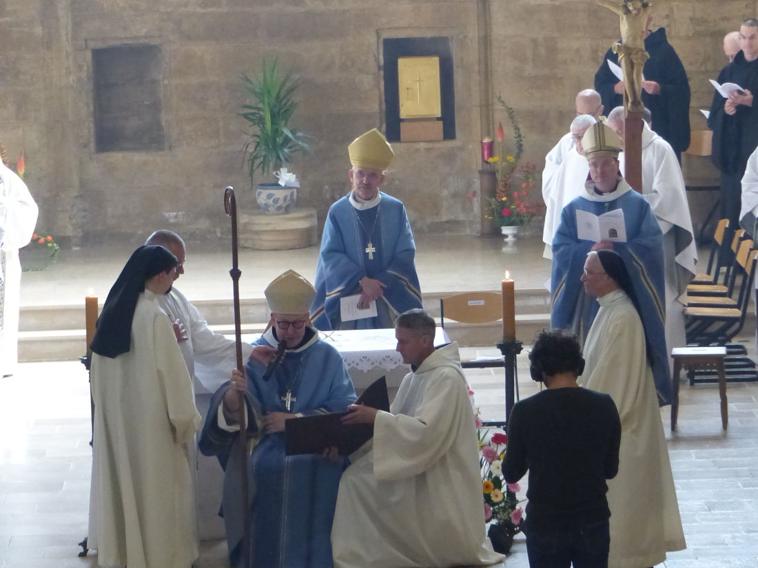 Bénédiction abbatiale