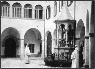 Monastère de Staouéli: le cloître