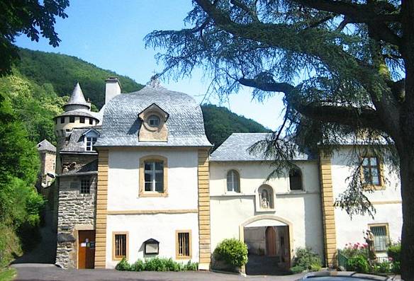 L’entrée du monastère